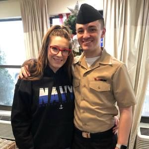 Meet your Posher, Adrienne